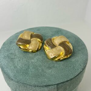 Vintage Kerissa Earrings Swirl Cream Brown Enamel Gold Tone Retro 80s